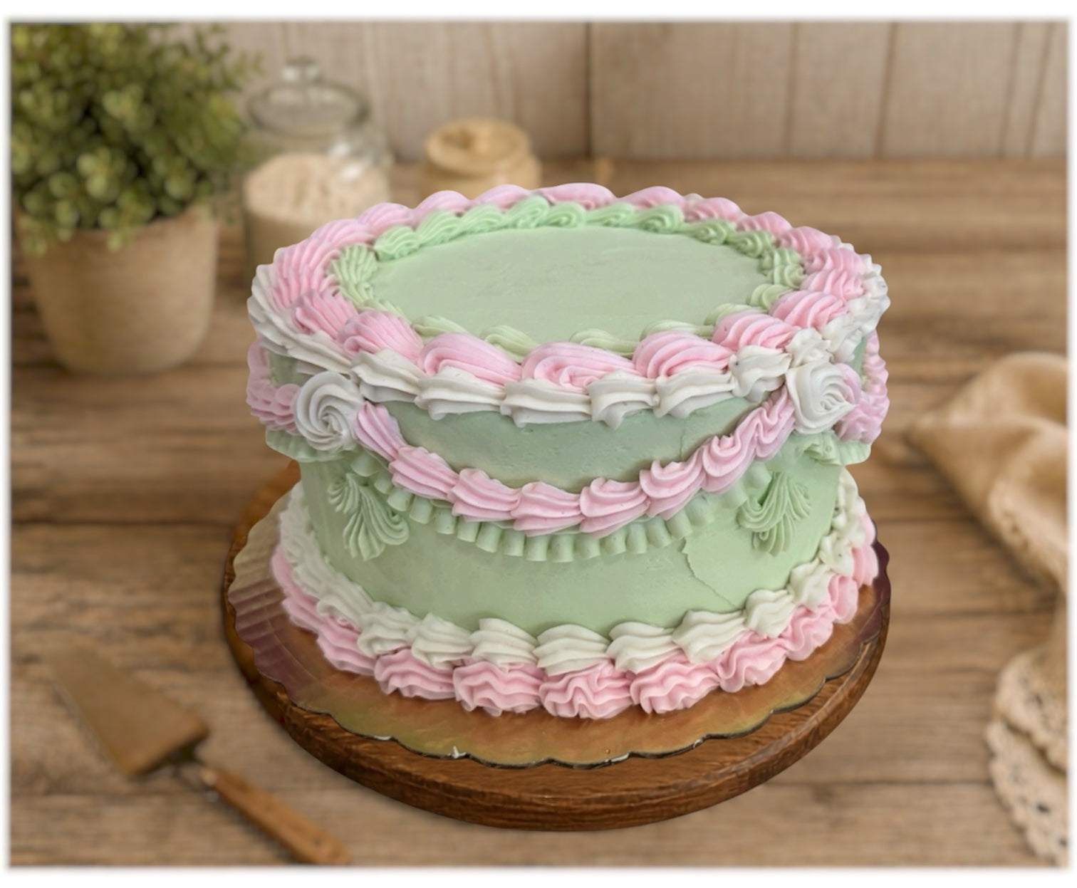 Custom Cakes, Round